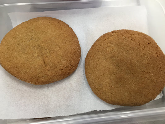 Ginger Molasses cookie (Frozen)
